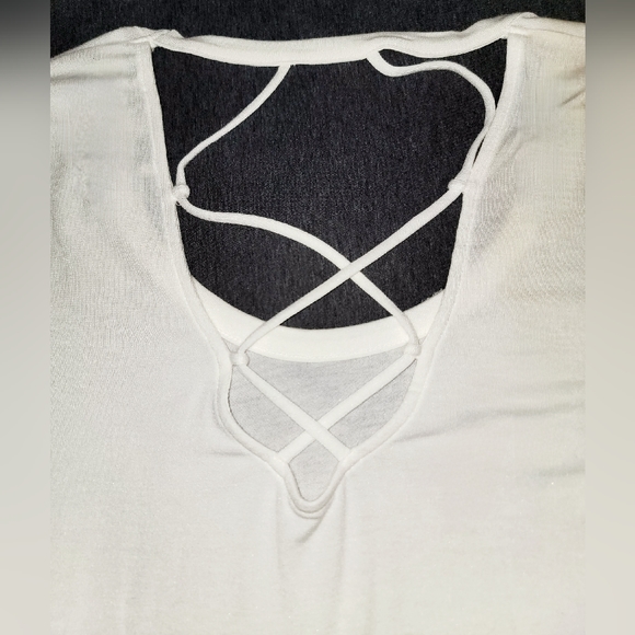 Express One Elven Crossback T-Shirt - Medium - White - NEW - Picture 3 of 5